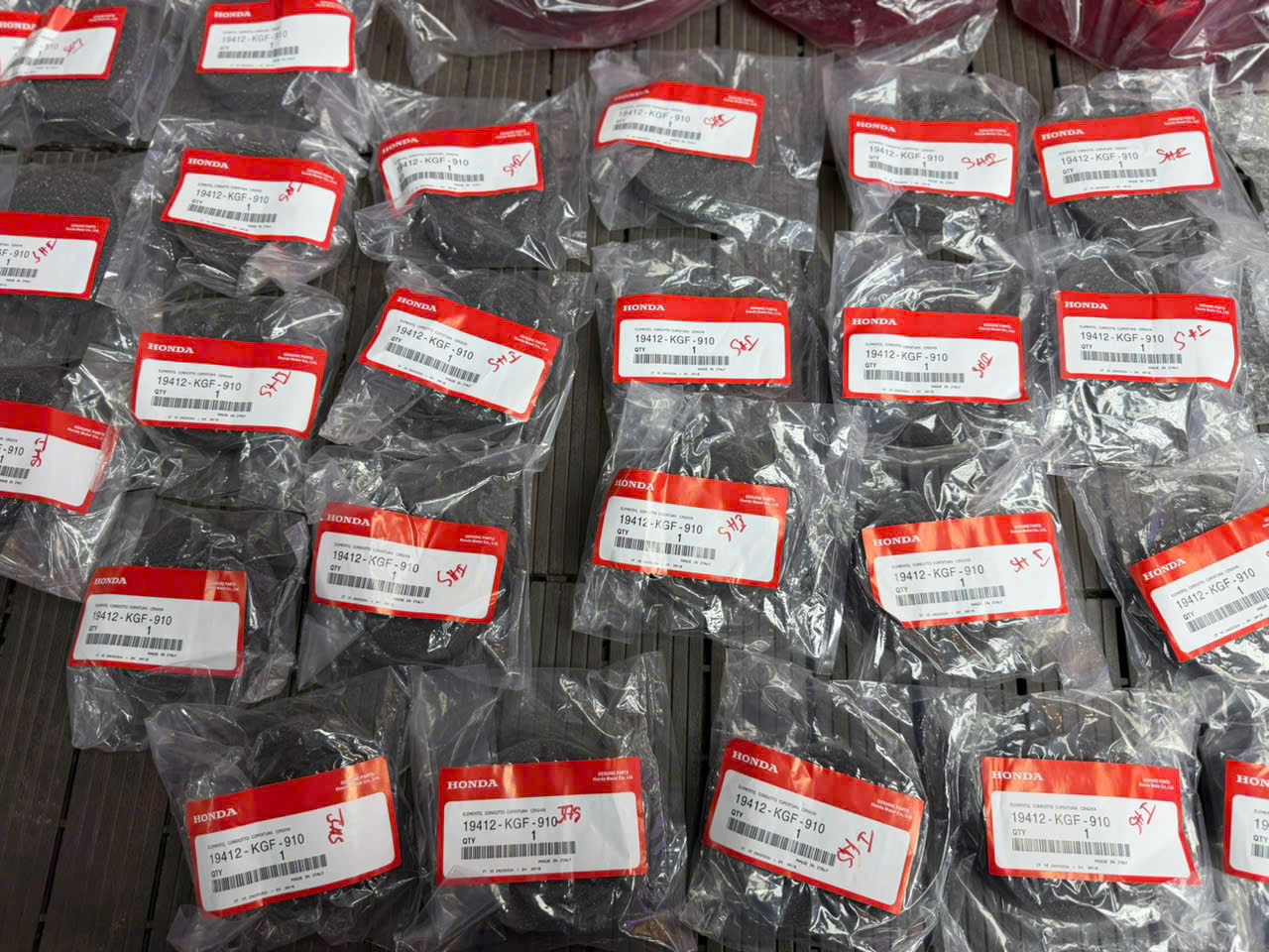 Mút lọc bụi lốc nồi