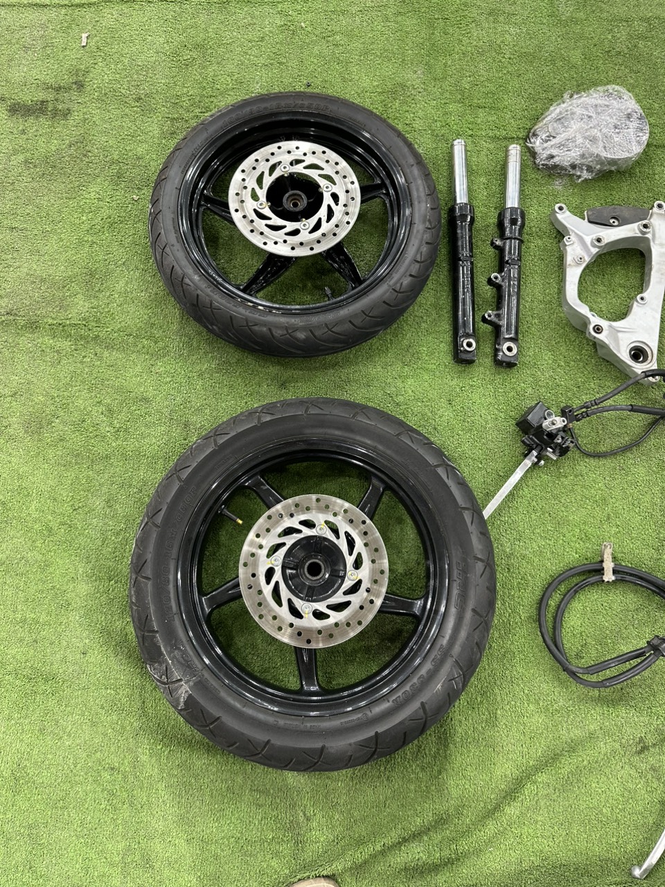 Phụ tùng SH chính hãng, giá tốt